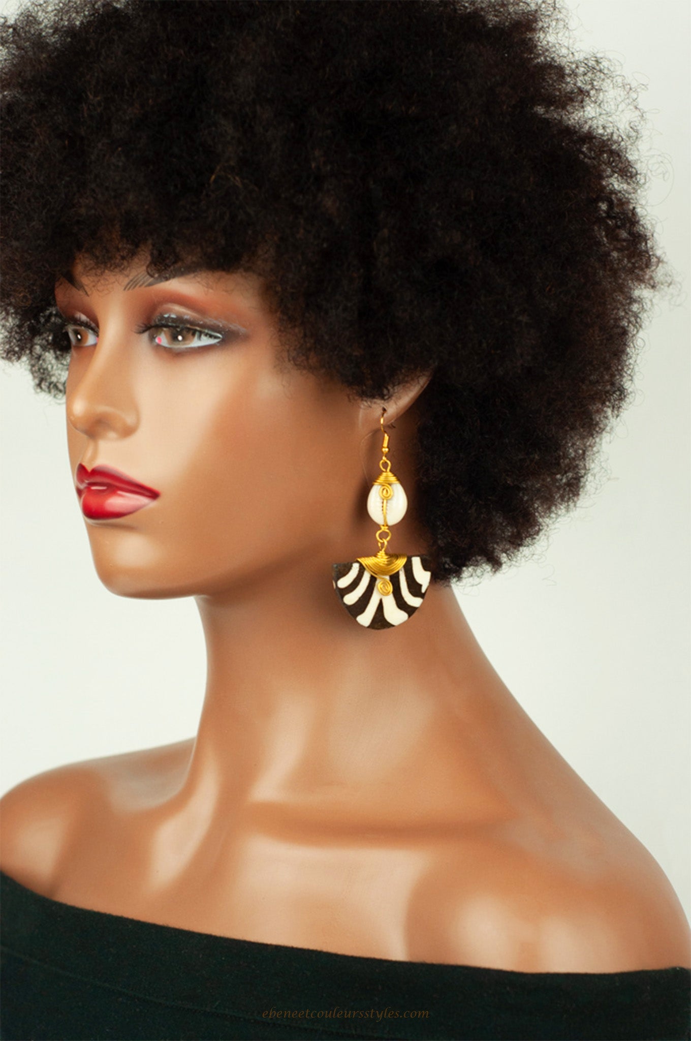 Ébène et Couleurs Styles-boucles d'oreilles os et laiton