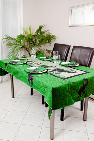 Nappe de table/ Table cloth /Serviettes/ Napkins.